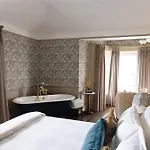 Hotell Haddington House 4*